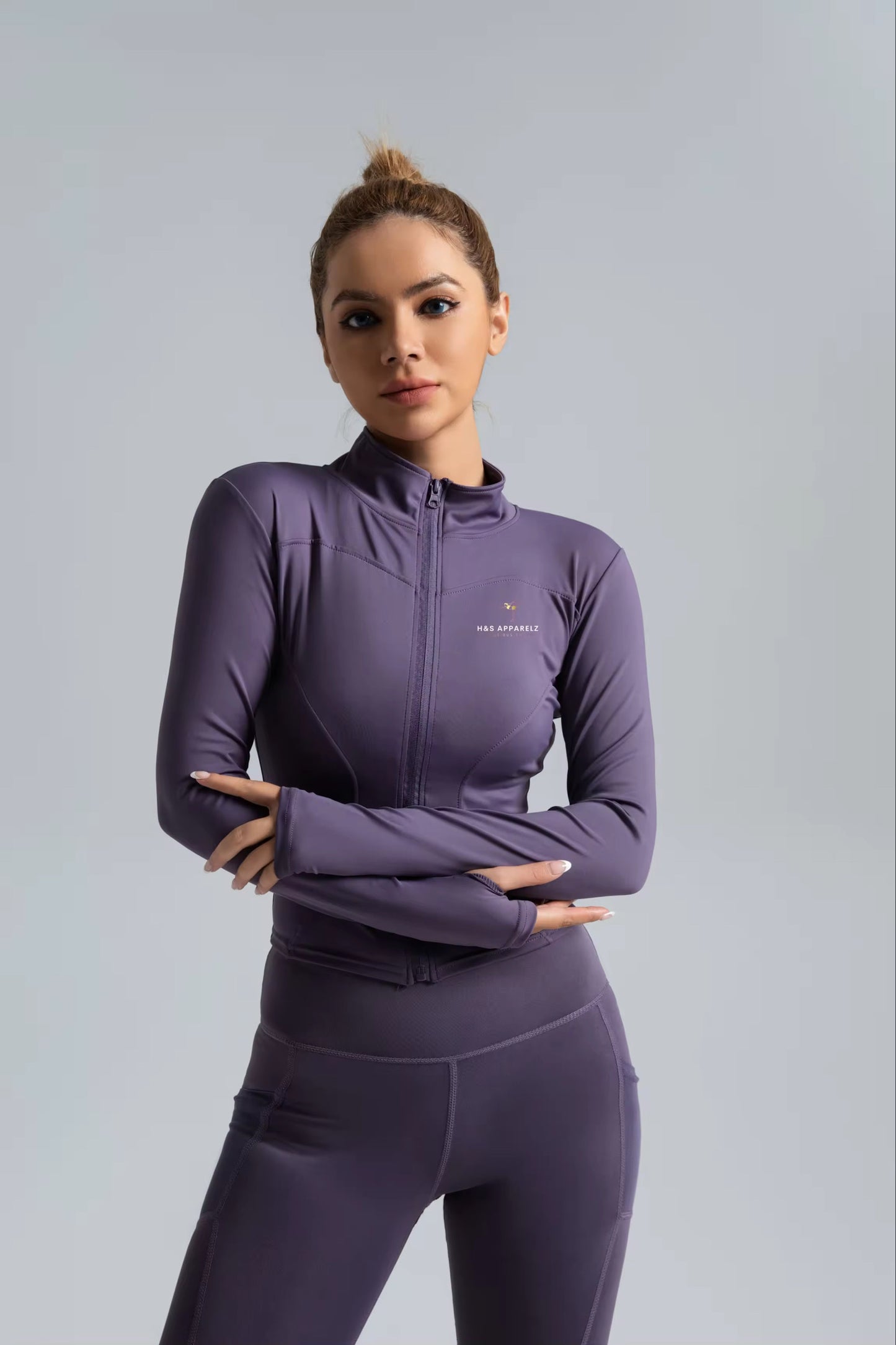 Women’s Performance Zip-Up Jacket.